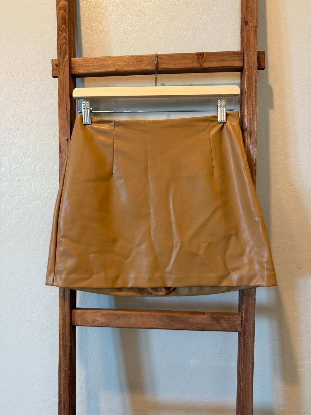 Abercrombie & Fitch Vegan Leather Brown Mini Skort Skirt Size M